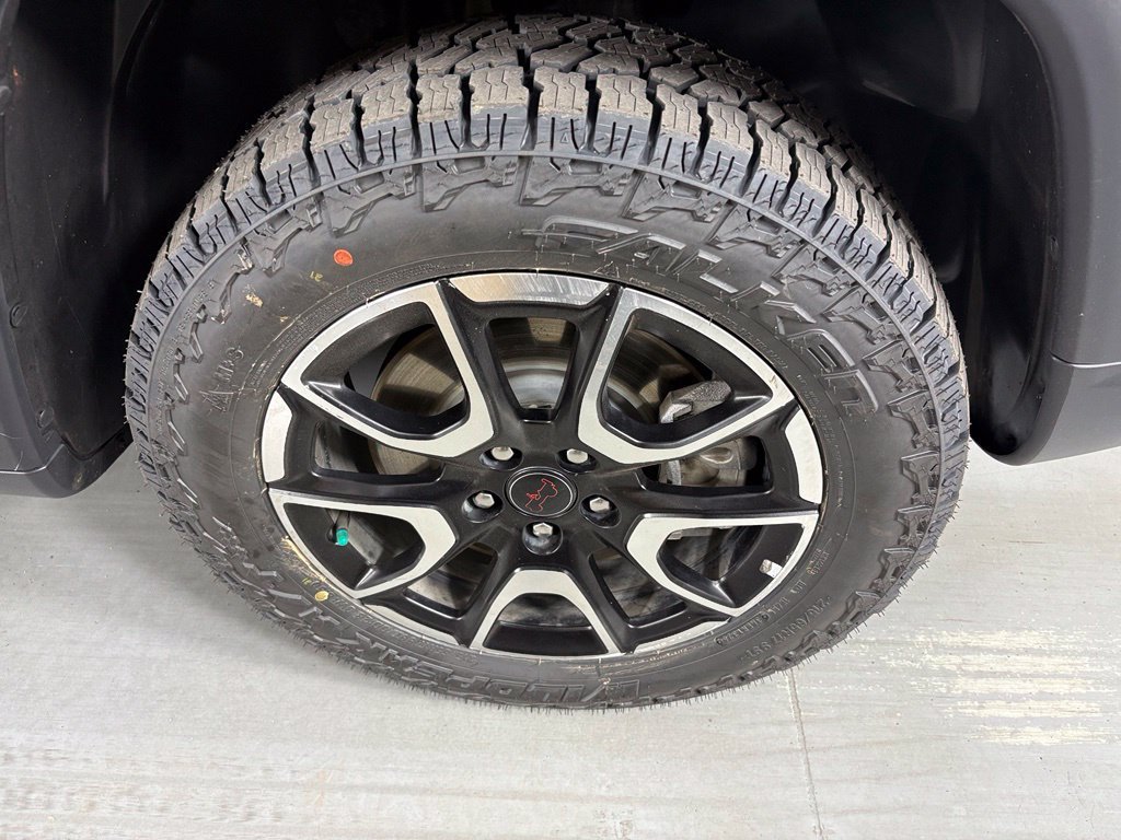 Used 2025 Jeep Compass Trailhawk AWD/4WD image 10
