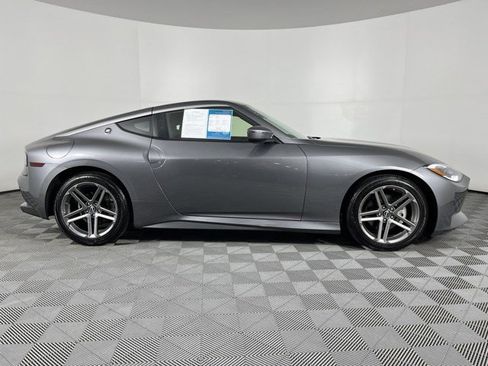 Used 2024 Nissan Z Performance w/ Floor Mat Package RWD image 9