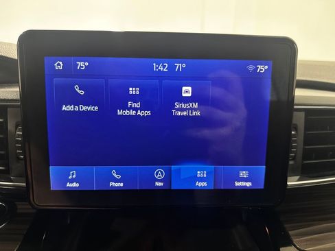 Used 2024 Ford Explorer Limited AWD/4WD image 29