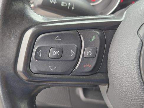 Certified 2022 Jeep Gladiator Sport image 16