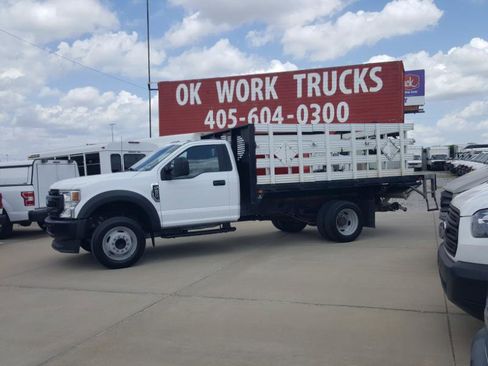 Used 2022 Ford F450 XL image 2