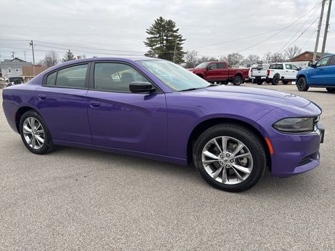 Used 2023 Dodge Charger SXT image 8