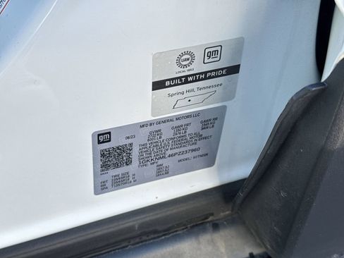 Used 2023 GMC Acadia SLT image 35