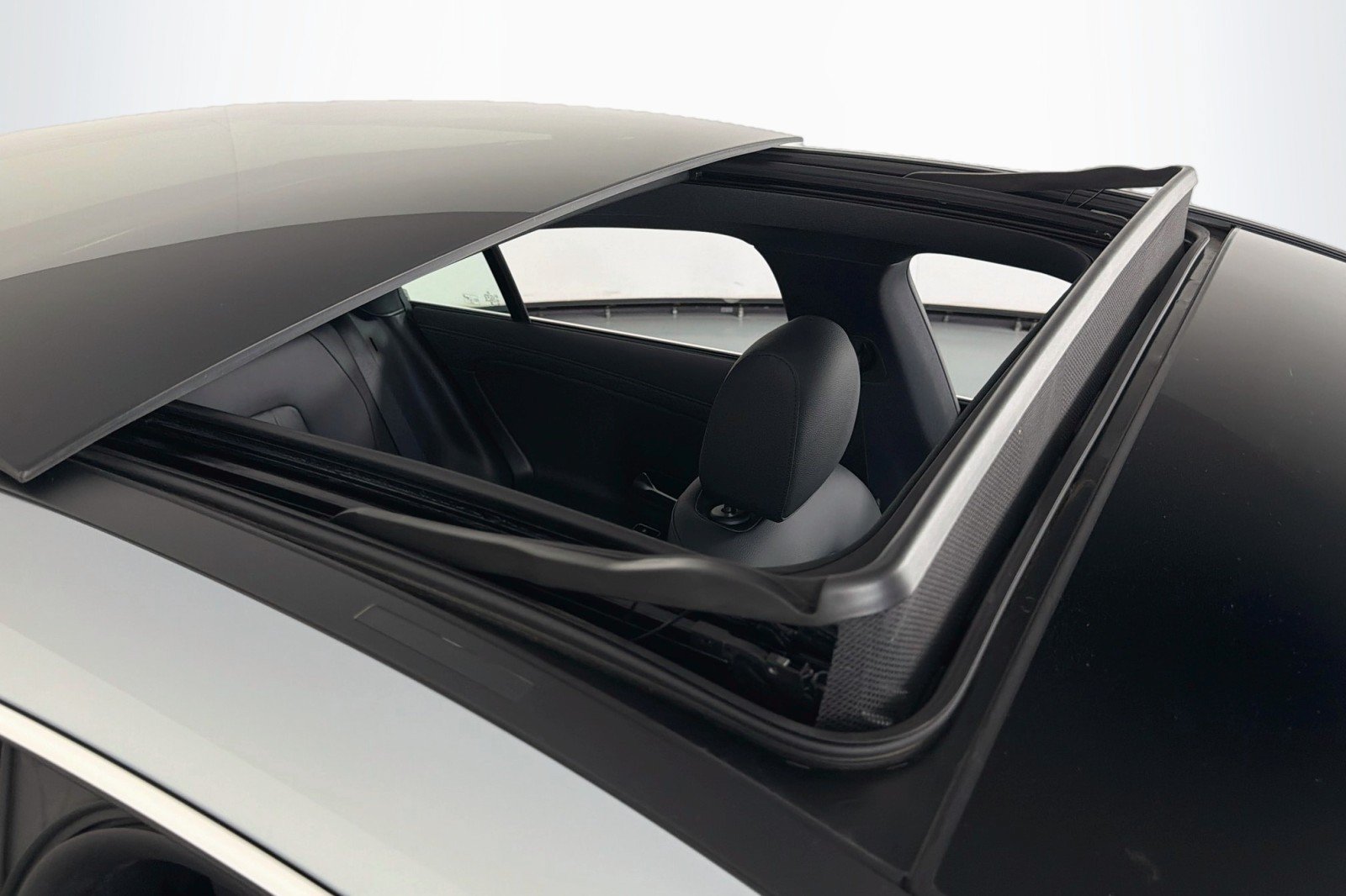 Certified 2026 Mercedes-Benz CLA 250 image 25