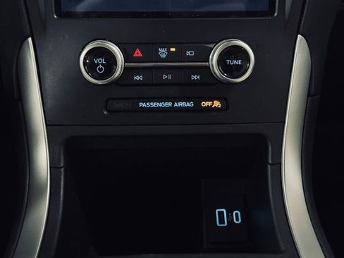 Used 2023 Ford Edge SEL w/ Convenience Package image 33