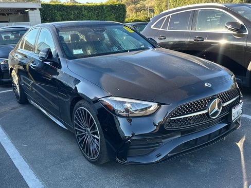 Used 2025 Mercedes-Benz C 300 Sedan image 11