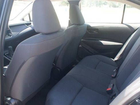 Used 2024 Toyota Corolla LE FWD image 13