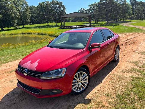 Used 2014 Volkswagen Jetta TDI FWD image 4