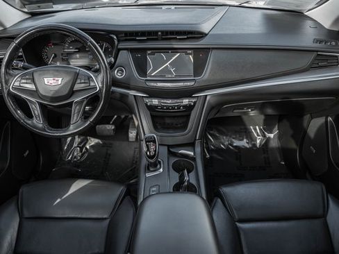 Used 2018 Cadillac XT5 Premium Luxury image 22