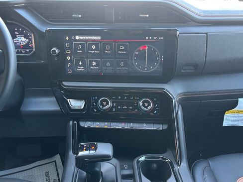 Used 2025 GMC Sierra 1500 AT4 w/ AT4 Premium Package image 3