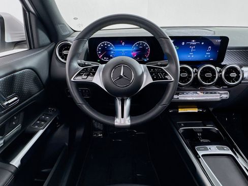 Certified 2026 Mercedes-Benz GLB 250 image 6