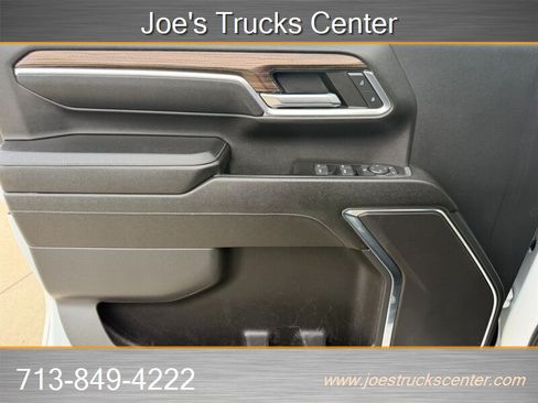 Used 2024 Chevrolet Silverado 2500 LT w/ Convenience Package AWD/4WD image 20