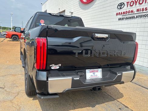 New 2026 Toyota Tundra Limited AWD/4WD image 30