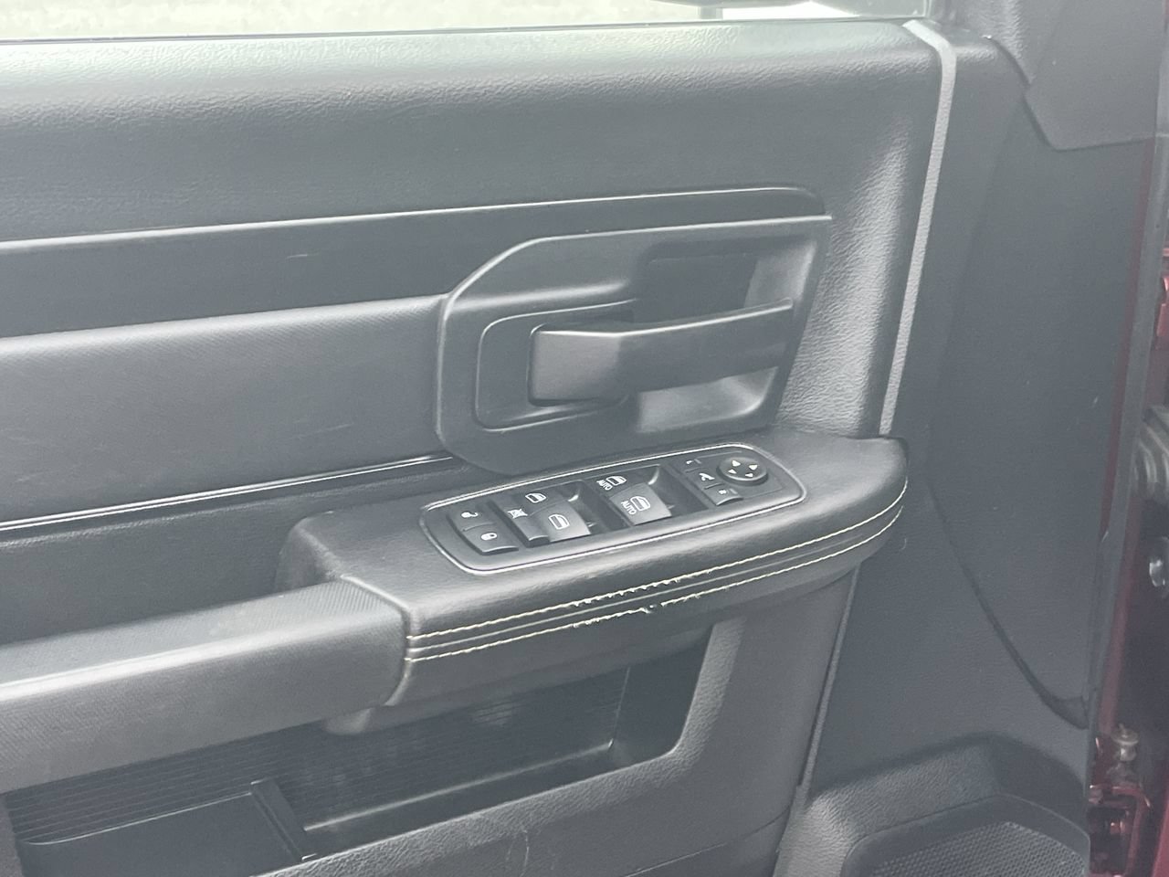 Used 2018 RAM 1500 Rebel w/ Luxury Group AWD/4WD image 13