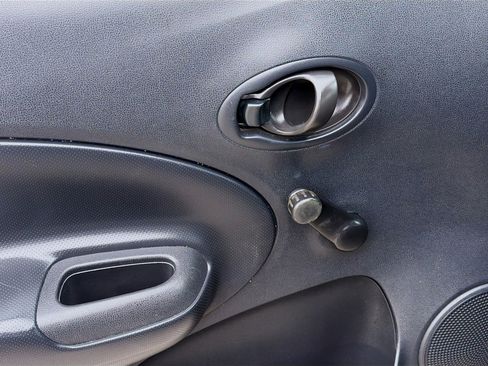 Used 2015 Nissan Versa Note S Plus image 15