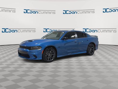 Used 2023 Dodge Charger R/T w/ Blacktop Package RWD image 4