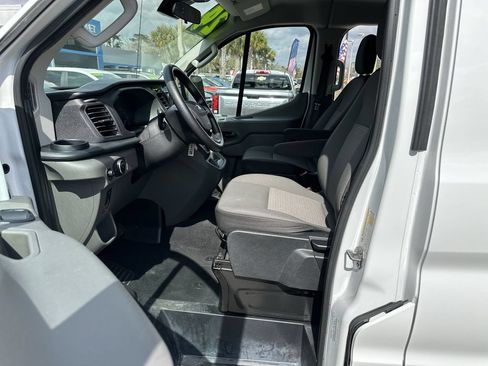 Used 2024 Ford Transit 350 XLT RWD image 19