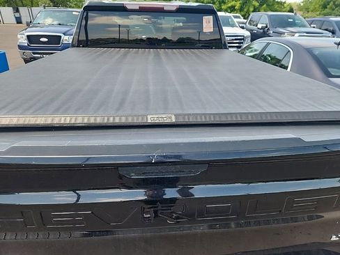 Used 2019 Chevrolet Silverado 1500 LT AWD/4WD image 10