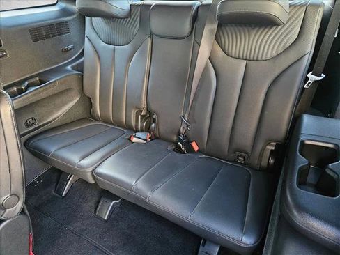 Used 2024 Hyundai Palisade Calligraphy image 19