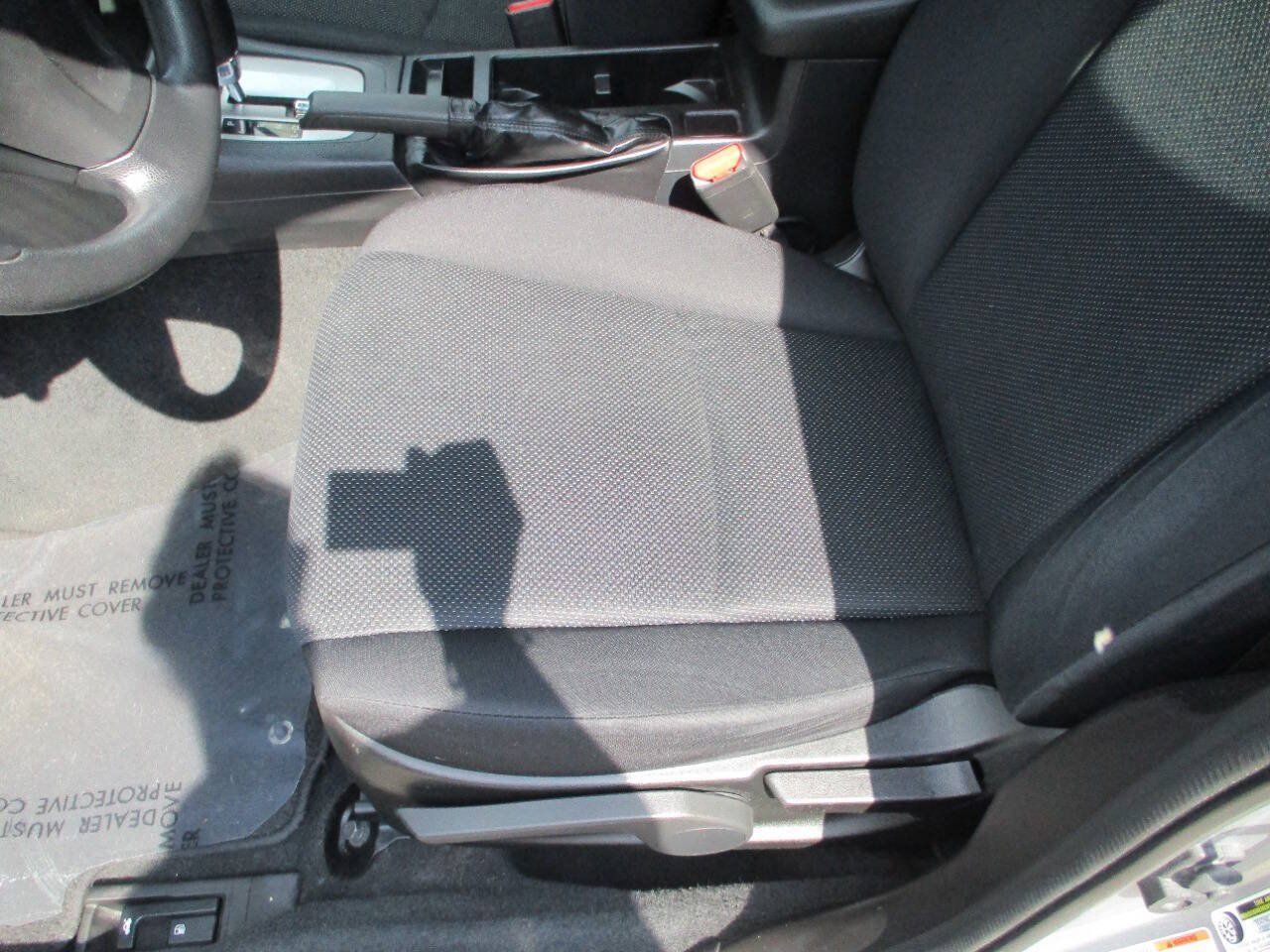 Used 2013 Subaru Impreza 2.0i AWD/4WD image 5