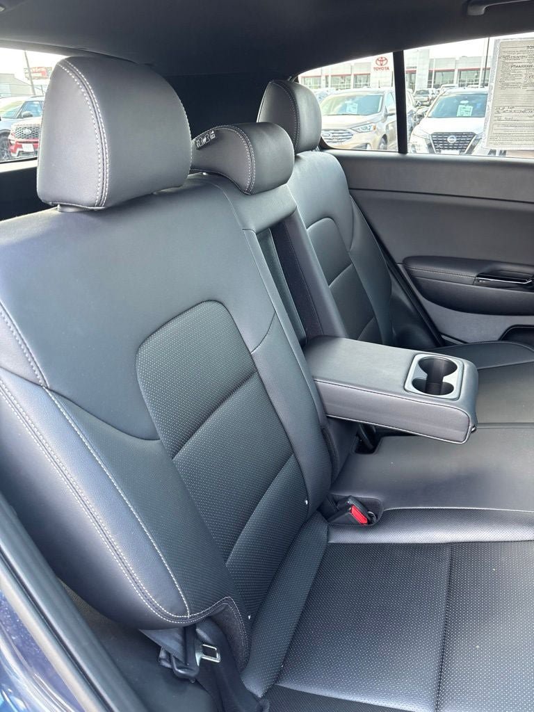 Used 2022 Kia Sportage Nightfall Edition w/ Nighfall AWD Premium Package image 29