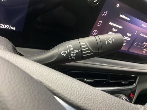 Used 2024 Buick Envista Sport Touring w/ Convenience I Package image 20