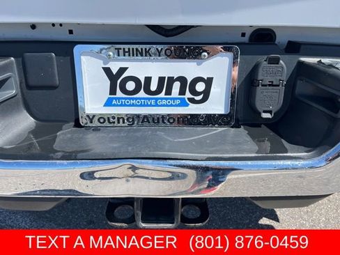 Used 2024 RAM 2500 Tradesman w/ Chrome Appearance Group AWD/4WD image 11