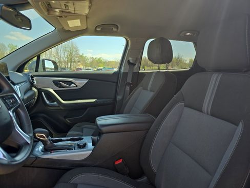 Used 2016 Nissan Rogue SV image 20