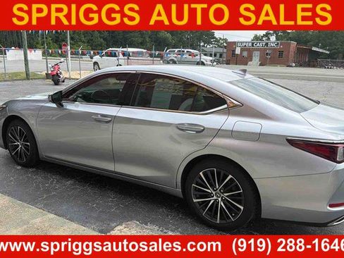 Used 2022 Lexus ES 350 w/ Premium Package FWD image 3