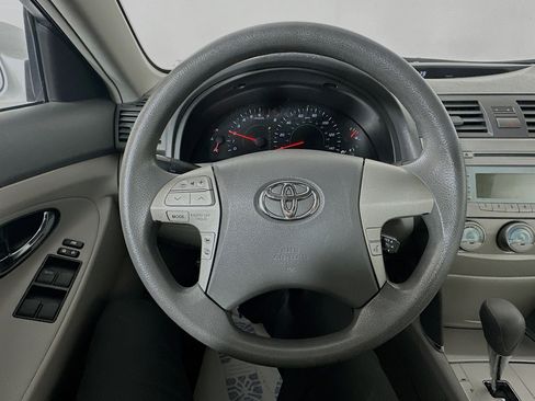 Used 2008 Toyota Camry image 11