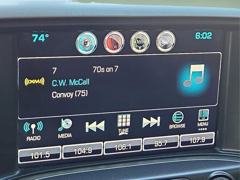 Used 2016 Chevrolet Silverado 3500 LT w/ LT Convenience Package image 16