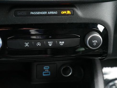 Used 2023 Ford Escape ST-Line w/ Tech Pack #1 AWD/4WD image 21