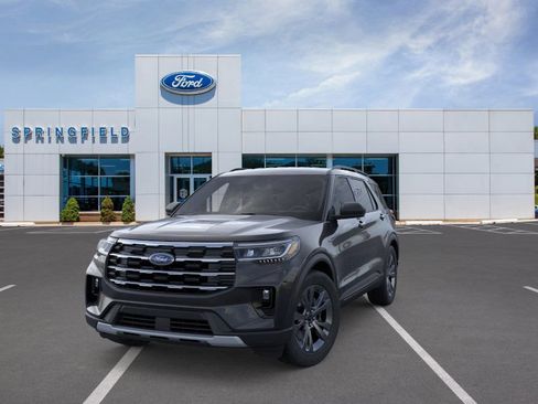 New 2026 Ford Explorer Active image 2