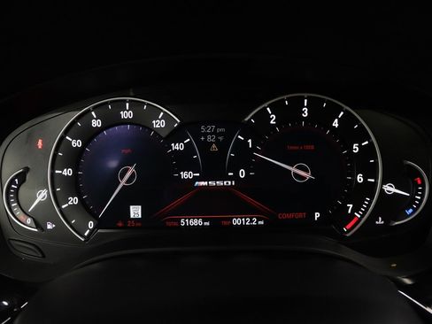 Used 2019 BMW M550i xDrive image 12