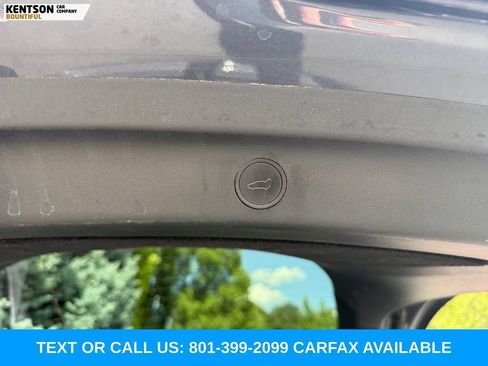 Used 2023 Tesla Model Y Long Range AWD/4WD image 34