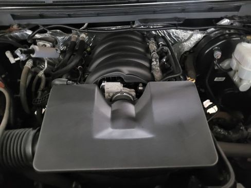 Used 2018 GMC Sierra 1500 SLE w/ SLE Value Package image 30