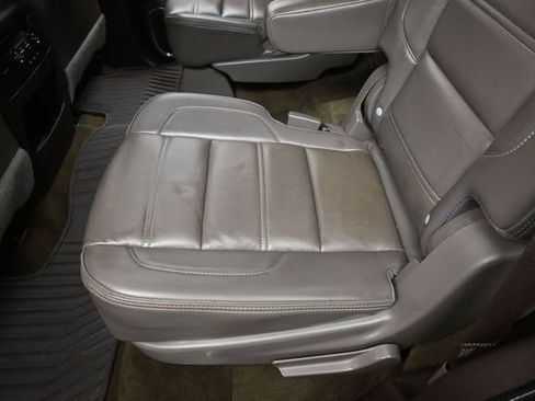 Used 2017 GMC Yukon Denali w/ Open Road Package AWD/4WD image 25