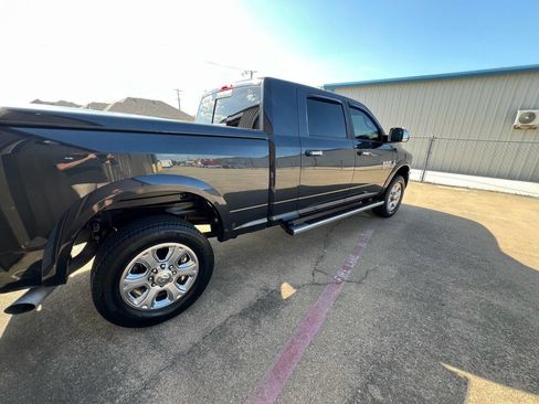 Used 2016 RAM 2500 Laramie w/ Convenience Group image 41