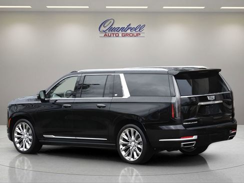 Certified 2026 Cadillac Escalade ESV Platinum Luxury w/ LPO, Radiant Package image 6