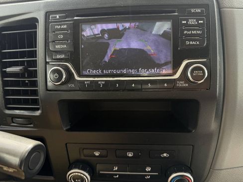Used 2018 Nissan NV 3500 S RWD image 9