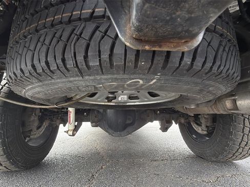 Used 2023 Chevrolet Silverado 2500 High Country w/ Technology Package image 16