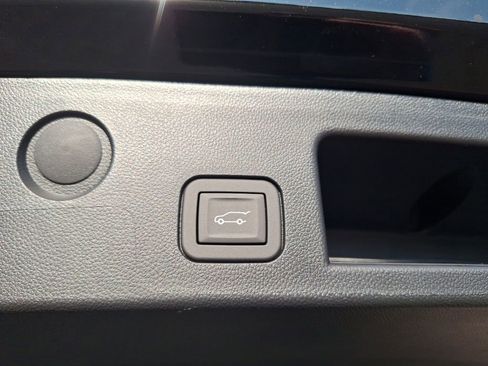 New 2026 Chevrolet Equinox ACTIV w/ Convenience Package III image 13