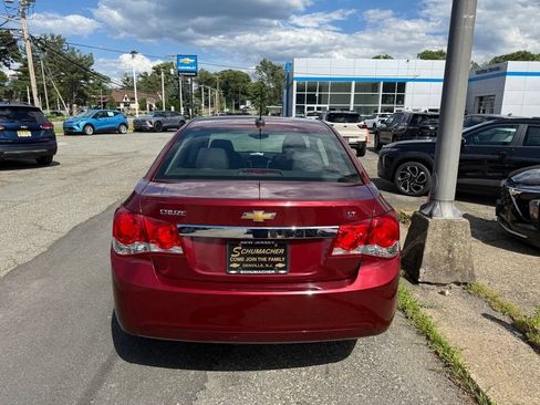 Used 2015 Chevrolet Cruze LT FWD image 15