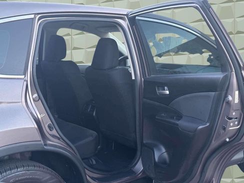 Used 2015 Honda CR-V LX image 17