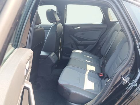 Used 2025 Volkswagen Jetta GLI Autobahn FWD image 24