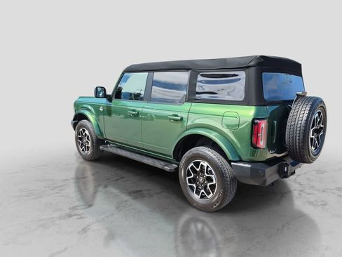 Used 2024 Ford Bronco Outer Banks AWD/4WD image 6