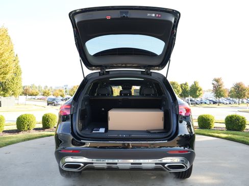 New 2026 Mercedes-Benz GLC 300 4MATIC image 15