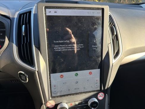 Certified 2024 Ford Edge SEL image 16