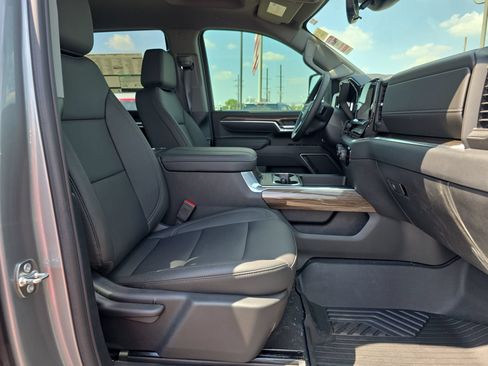 New 2026 Chevrolet Silverado 2500 LT w/ Trail Boss Package AWD/4WD image 15