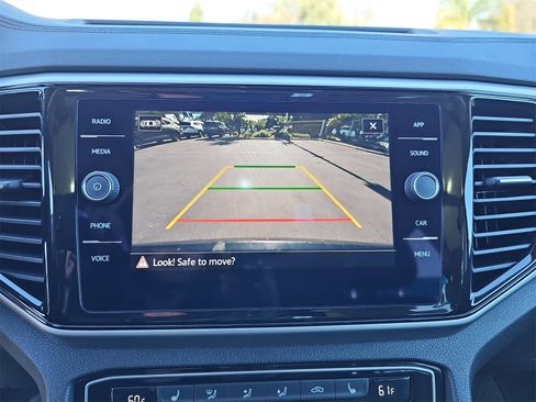 Certified 2023 Volkswagen Atlas SE w/ Panoramic Sunroof Package image 24